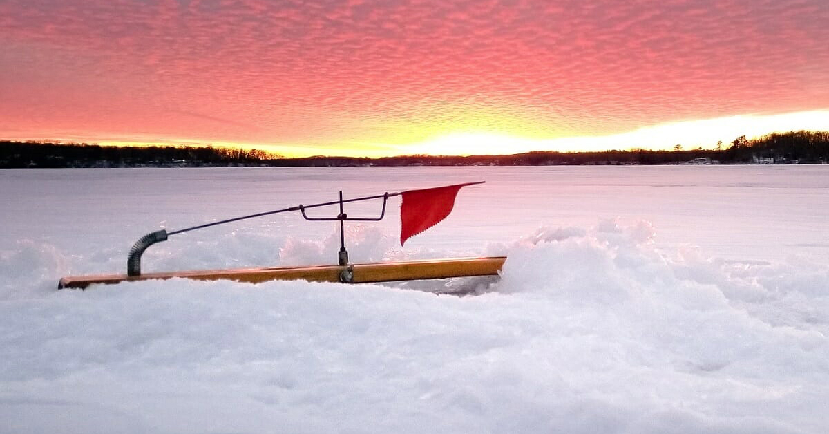 Ice Fishing Tip Ups Get Those Flags Up!