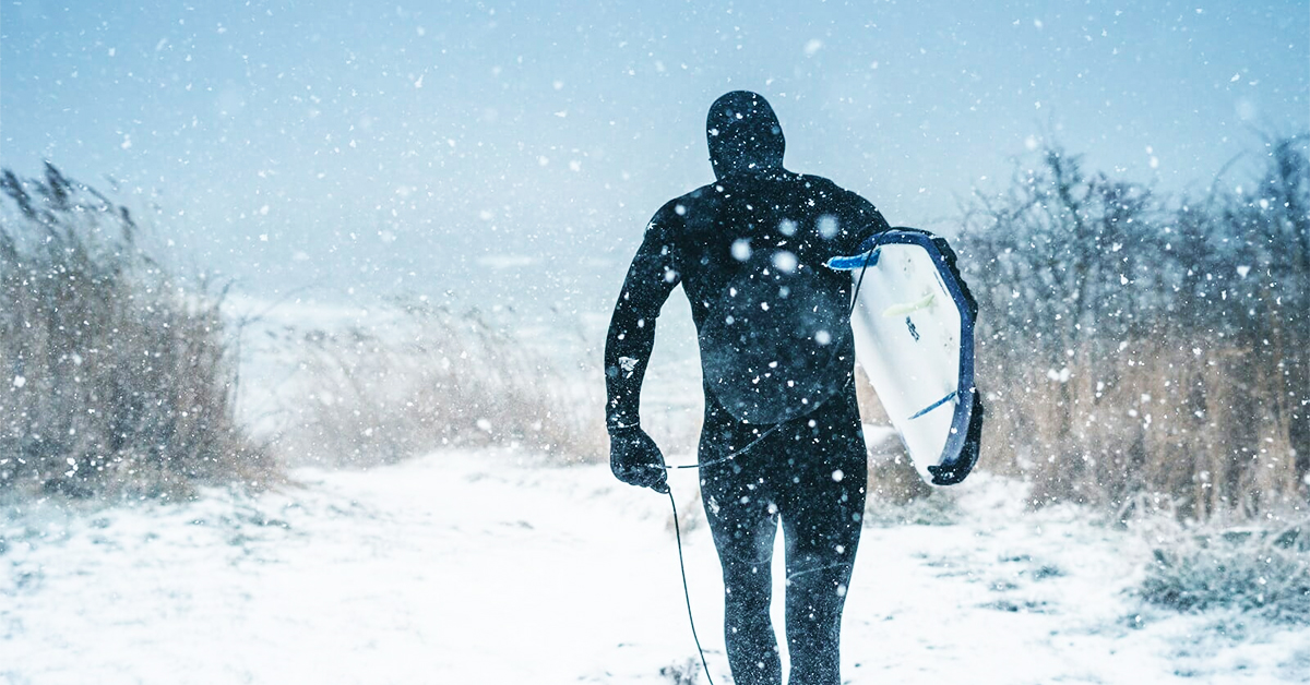 Wetsuit Vs. Drysuit Which Is Best For You? (Kayaking, SUP, Surfing