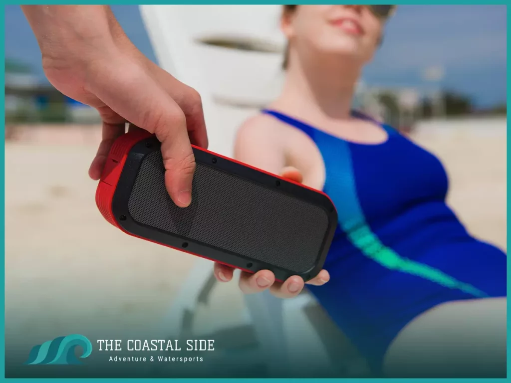 Wireless bluetooth speaker for the beach