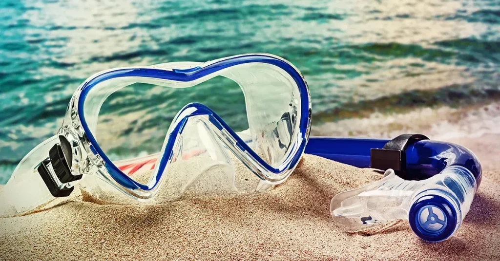 How to clean snorkel gear with mildew